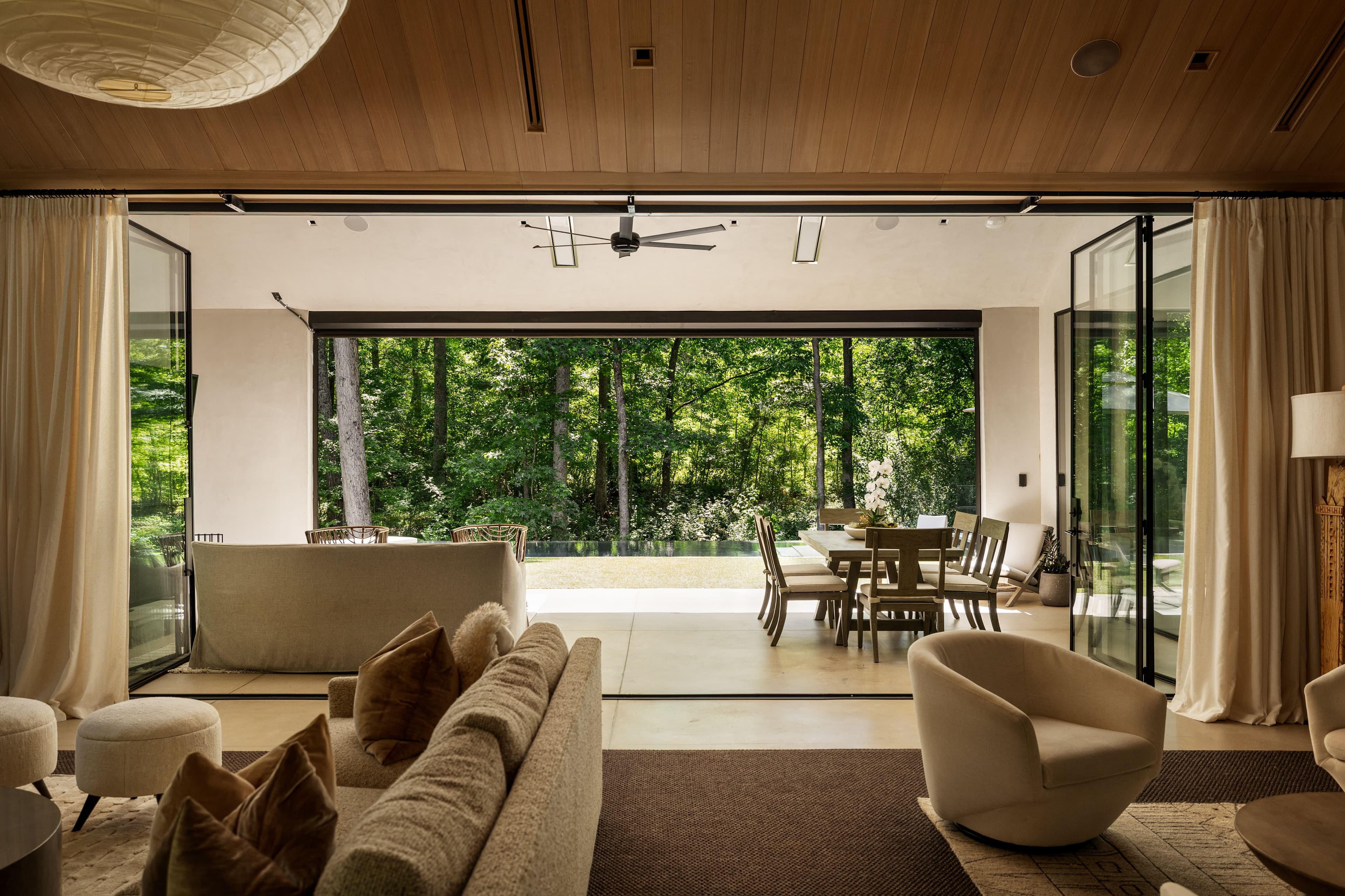 living-room-outdoor-view
